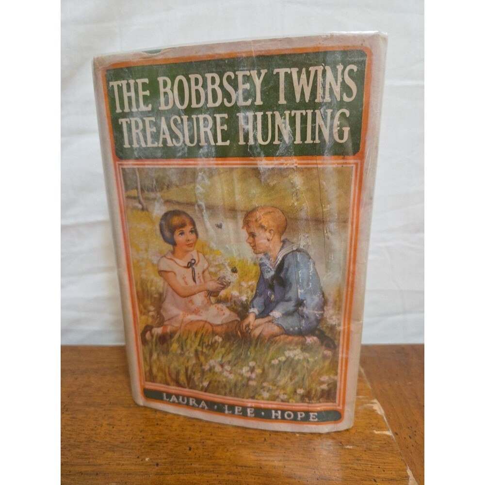 The Bobbsey Twins Treasure Hunting by Laura Lee Hope 1929 Hardcover Ex Library